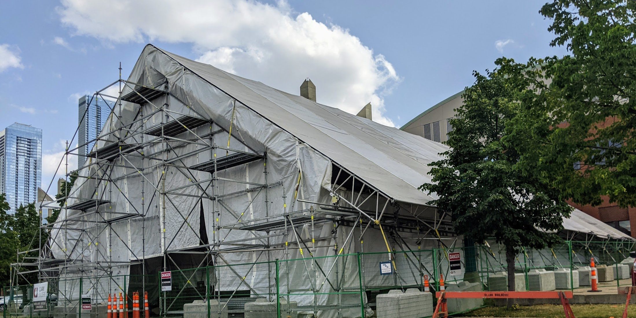 Roof System Scaffold Edmonton, Alberta
